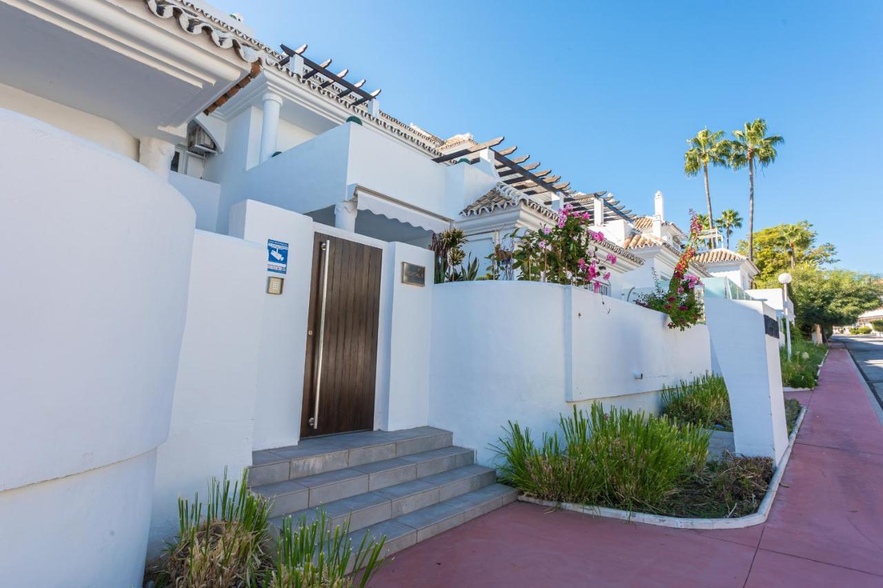 Apartment Stylish 3 Bedroom At The Heart Of Nueva Andalucia Close To Centro Plaza *