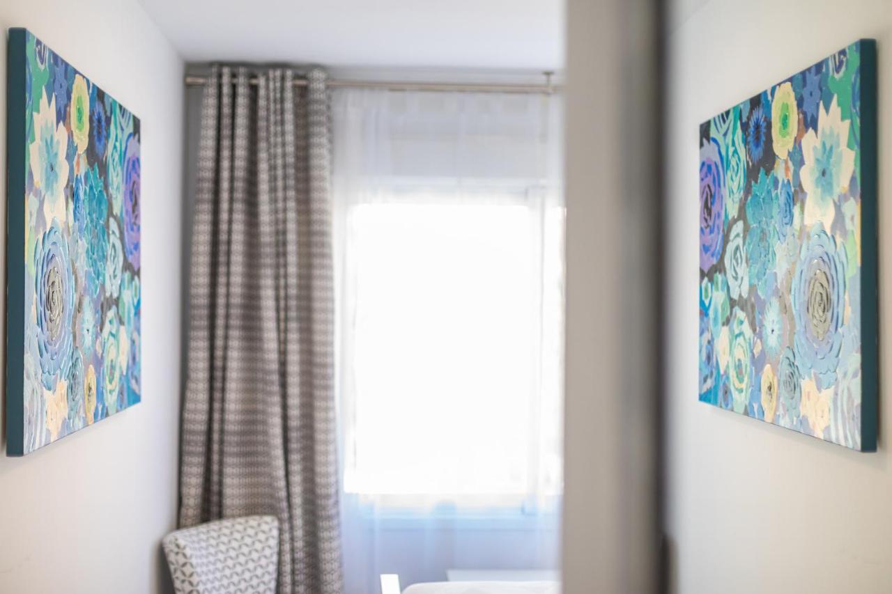 Stylish 3 Bedroom At The Heart Of Nueva Andalucia Close To Centro Plaza Apartment
